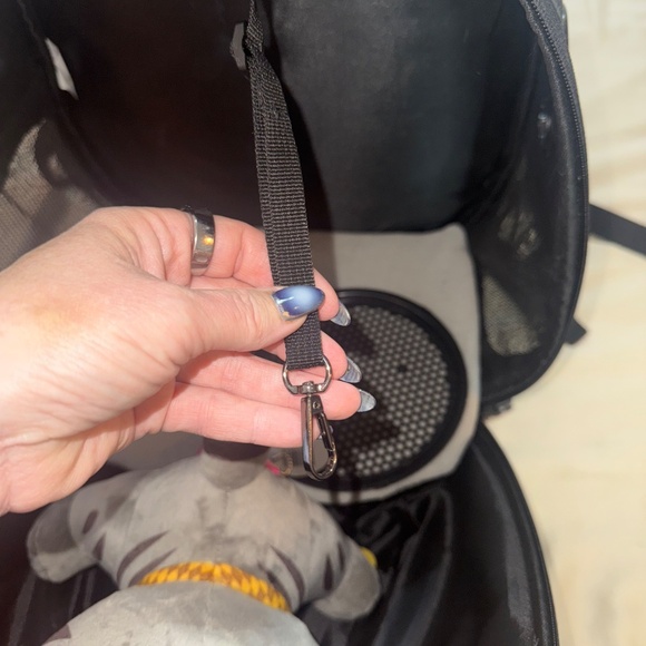 Hardshell Argyle backpack - officially licensed - Picture 11 of 15